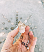 Load image into Gallery viewer, Elestial Quartz (Bulk)
