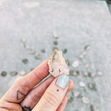 Load image into Gallery viewer, Elestial Quartz (Bulk)